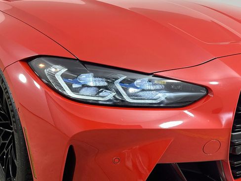 Used 2021 BMW M4 Competition w/ M Carbon Exterior Package RWD image 9