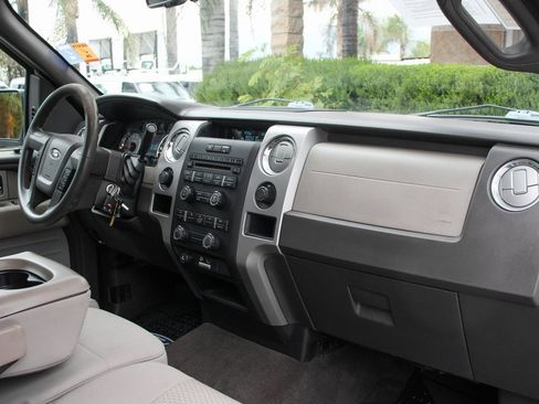 Used 2010 Ford F150 XLT image 34