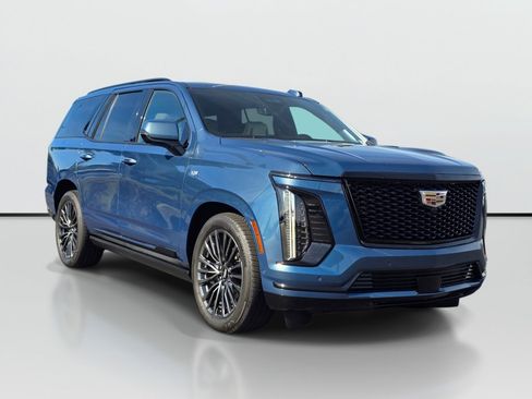 Used 2025 Cadillac Escalade Sport Platinum AWD/4WD image 7