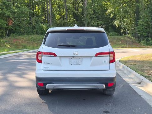 Used 2022 Honda Pilot EX-L image 4