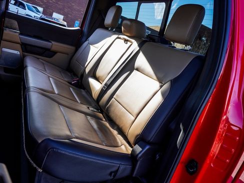 Used 2023 Ford F250 Lariat w/ Lariat Ultimate Package image 9