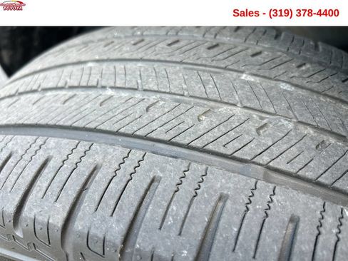 Used 2018 Honda CR-V Touring image 25