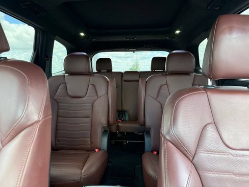 Used 2024 Kia Telluride SX Prestige AWD/4WD image 22