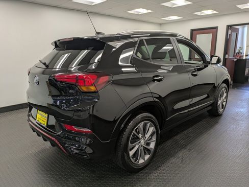 Used 2023 Buick Encore GX Select w/ Sport Touring Package image 4