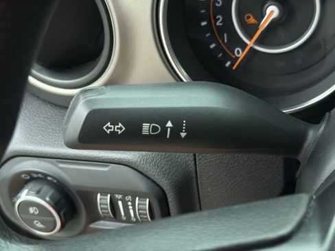 Used 2020 Jeep Gladiator Sport AWD/4WD image 31