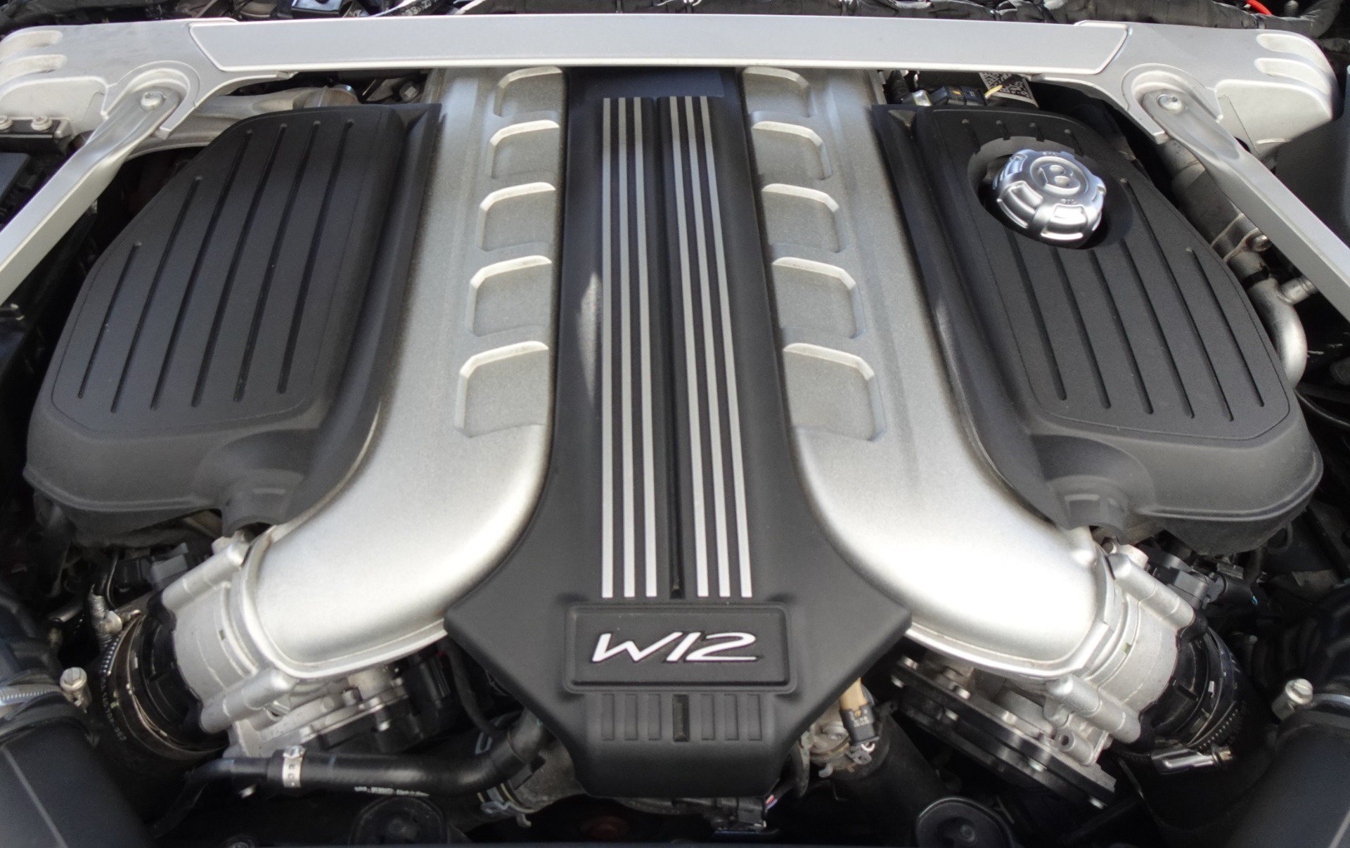Used 2021 Bentley Flying Spur W12 AWD/4WD image 24