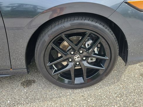 Used 2025 Honda Civic Sport image 13