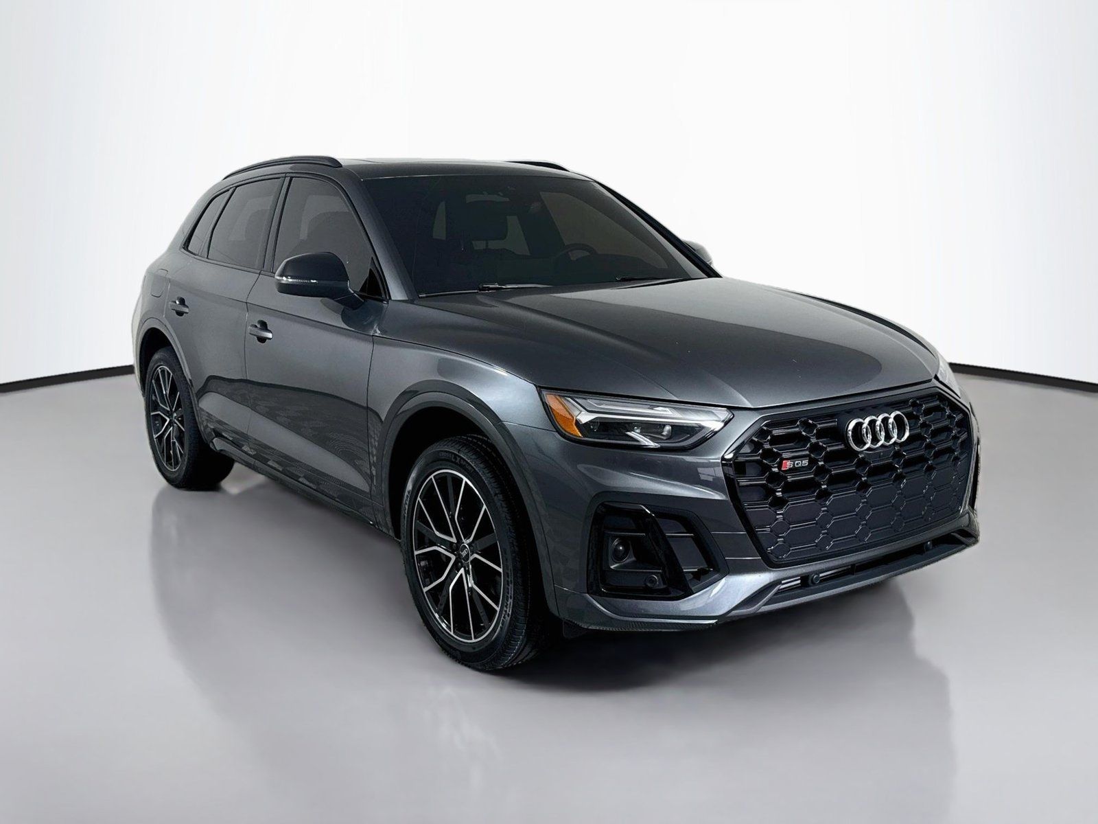 Certified 2023 Audi SQ5 Premium Plus w/ Premium Plus Package AWD/4WD image 7