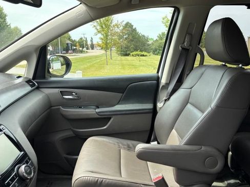 Used 2015 Honda Odyssey EX-L image 12