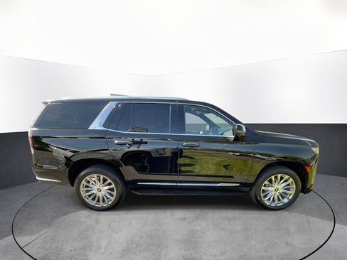 Used 2022 Cadillac Escalade Premium Luxury AWD/4WD image 8