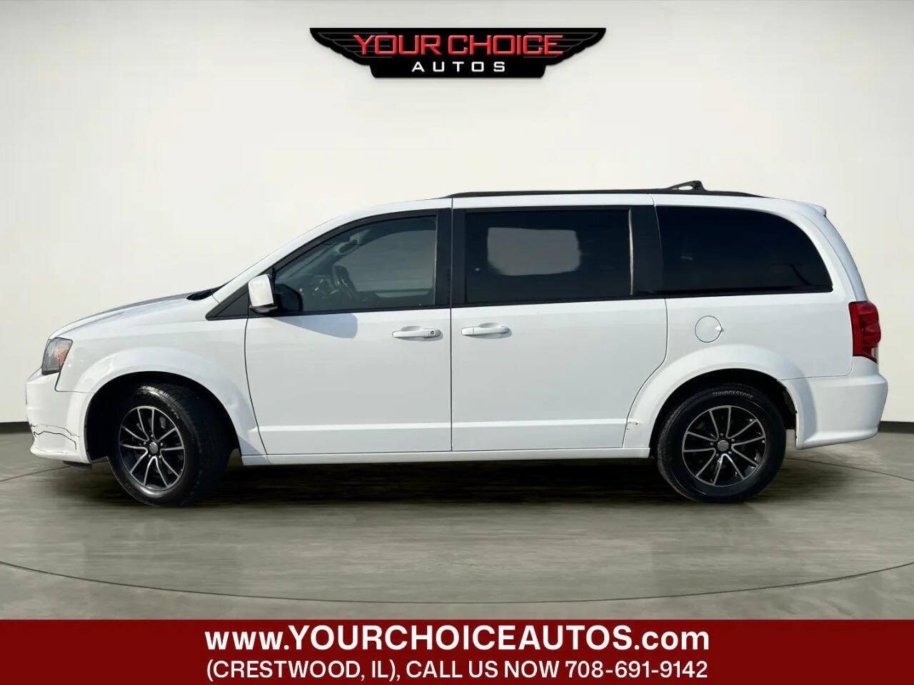 Used 2019 Dodge Grand Caravan GT FWD image 2