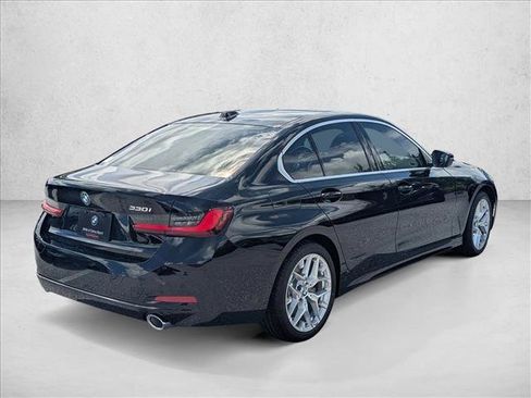 Used 2026 BMW 330i Sedan w/ Convenience Package RWD image 2