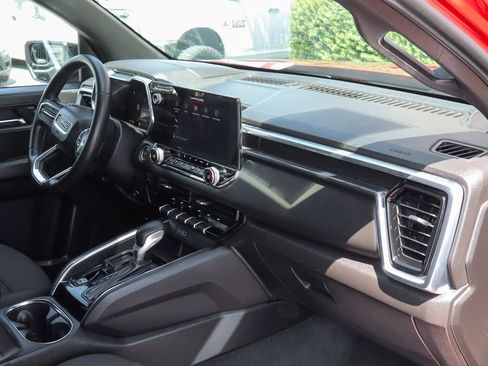Used 2025 GMC Canyon Elevation w/ Convenience Package RWD image 42