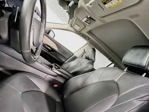 Used 2024 Toyota Grand Highlander AWD image 23