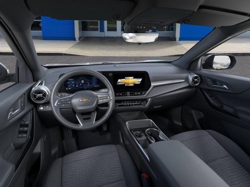 New 2026 Chevrolet Equinox LT w/ Safety and Technology Package FWD image 15
