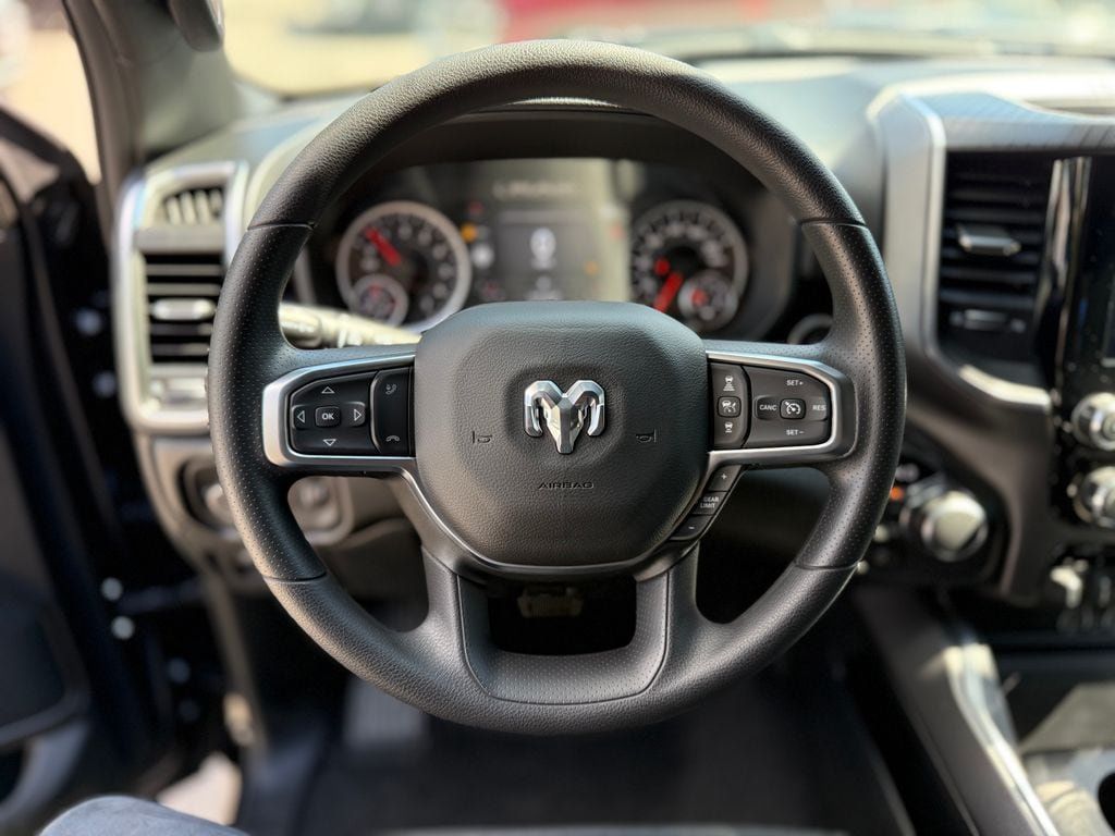 New 2026 RAM 1500 Express AWD/4WD image 6