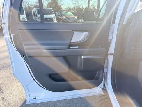 Used 2025 Ford Expedition Max Active image 19