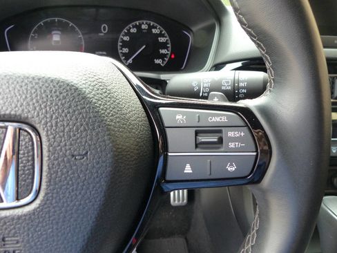 Used 2024 Honda Civic Sport image 22