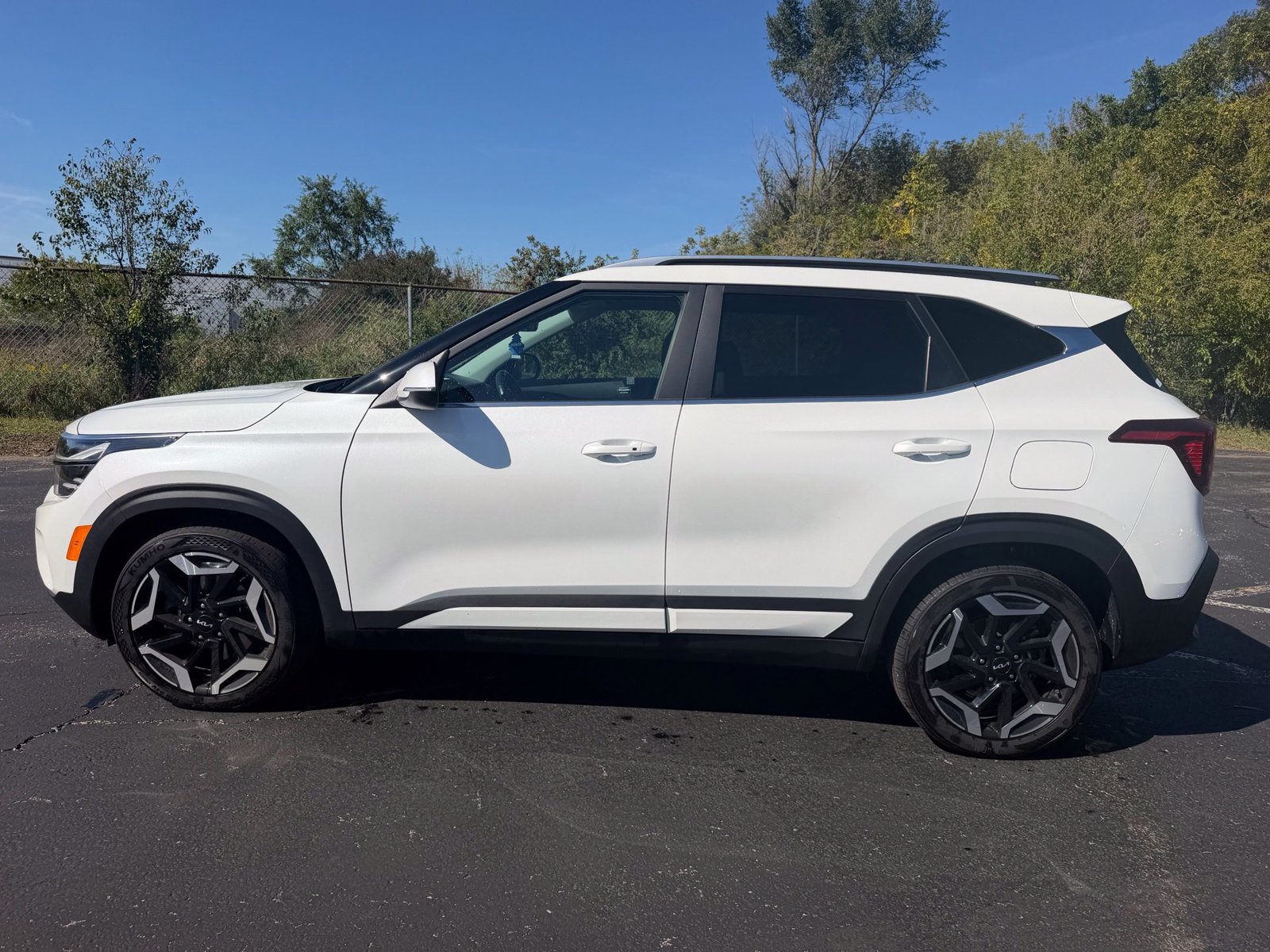 Used 2024 Kia Seltos SX AWD/4WD image 10