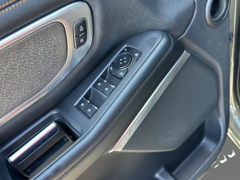 Used 2025 Ford Expedition Tremor AWD/4WD image 8