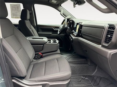 Used 2025 Chevrolet Silverado 1500 LT w/ Protection Package image 15