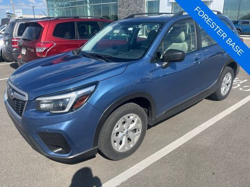 Used 2021 Subaru Forester AWD/4WD image 3
