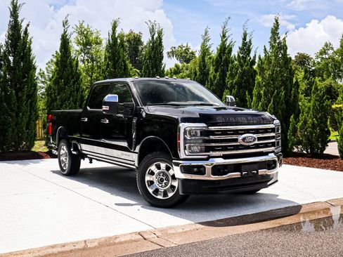 Used 2026 Ford F250 King Ranch w/ Chrome Package AWD/4WD image 2