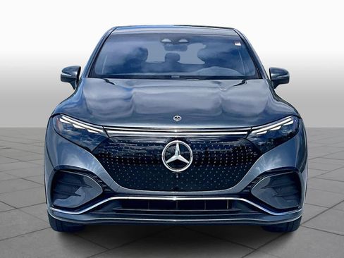 Used 2023 Mercedes-Benz EQS 580 4MATIC SUV image 3