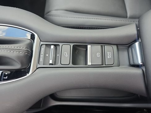 New 2027 Honda HR-V EX-L image 24