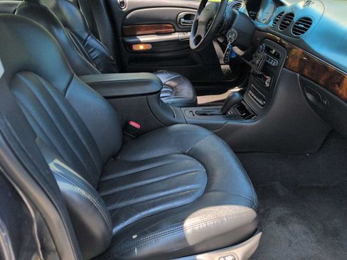 Used 2001 Chrysler 300M FWD image 22