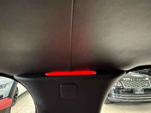 Used 2018 Land Rover Range Rover Autobiography image 33