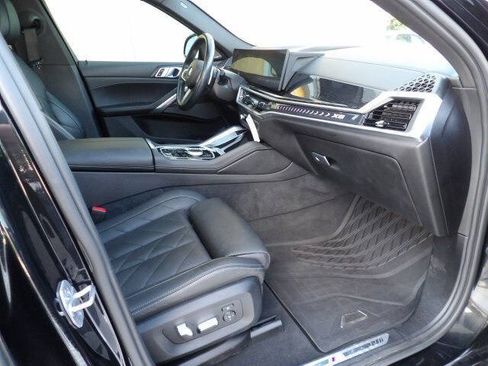 Used 2024 BMW X6 xDrive40i w/ M Sport Professional Package AWD/4WD image 16