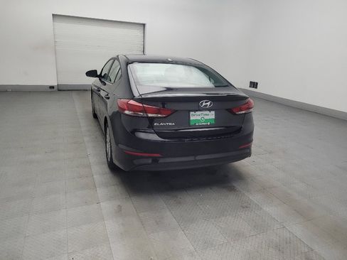 Used 2017 Hyundai Elantra SE w/ SE A/T Tech Package 03 image 5
