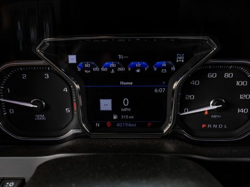 Used 2021 GMC Sierra 2500 Denali w/ Denali Black Diamond Edition image 17