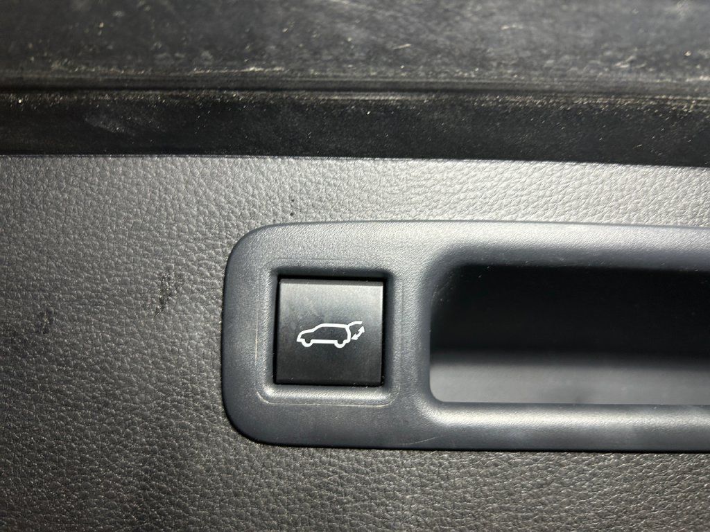 Used 2026 Toyota Highlander XLE AWD/4WD image 23