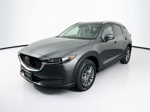 Used 2020 MAZDA CX-5 Touring FWD image 3