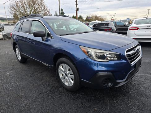Used 2019 Subaru Outback 2.5i AWD/4WD image 7