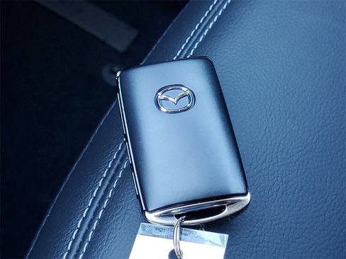 New 2025 MAZDA CX-5 AWD 2.5 S w/ Preferred Package image 30