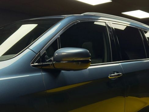 Used 2016 Honda Pilot Touring image 9