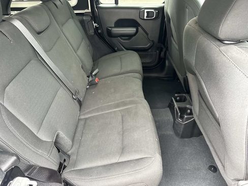 Used 2021 Jeep Wrangler Unlimited Sport AWD/4WD image 14