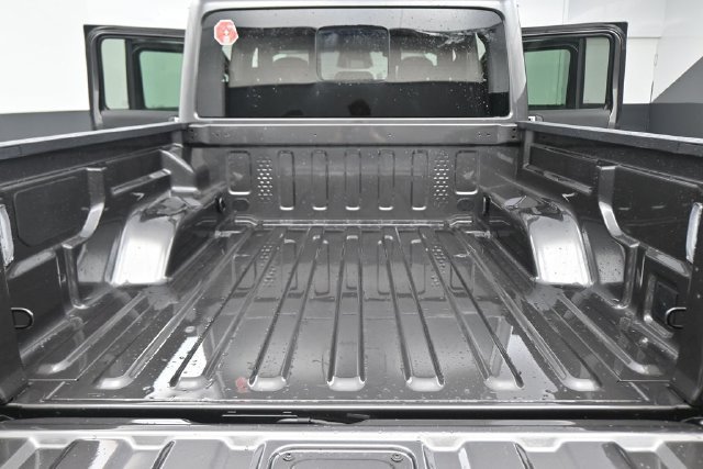 New 2026 Jeep Gladiator Sport AWD/4WD image 24