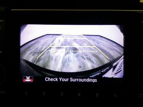 Used 2017 Honda CR-V LX image 15