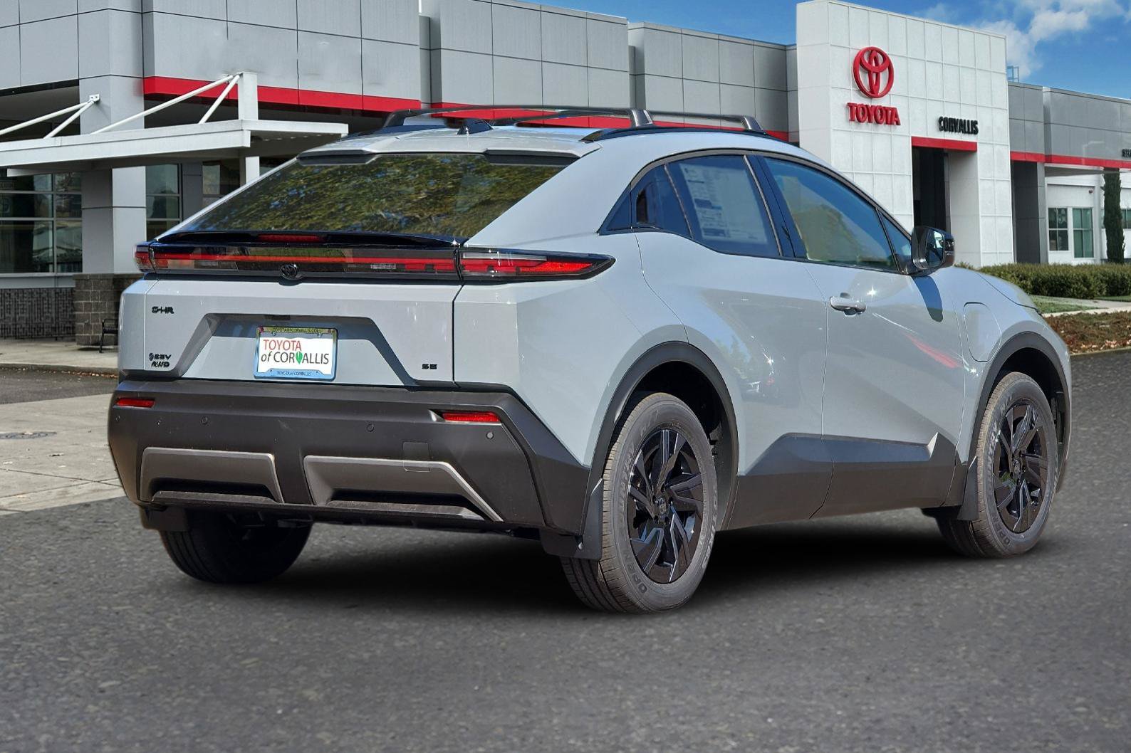 New 2026 Toyota C-HR AWD/4WD image 5