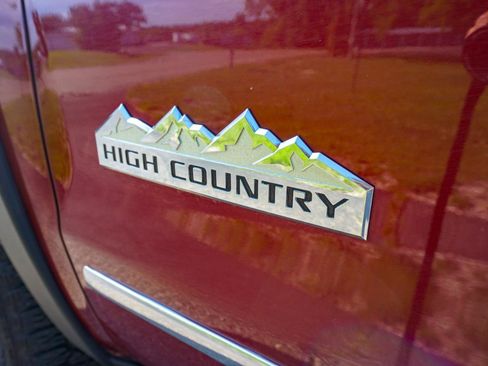 Used 2014 Chevrolet Silverado 1500 High Country AWD/4WD image 27