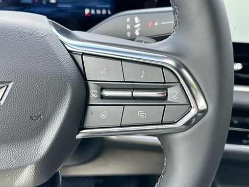 New 2026 Chevrolet Equinox LT w/ Safety and Technology Package image 27