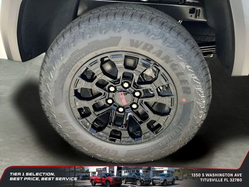 Used 2026 GMC Canyon Elevation w/ Convenience Package image 12