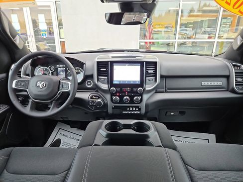Used 2025 RAM 1500 Big Horn image 18