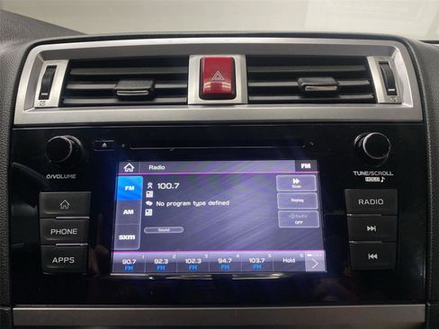 Used 2019 Subaru Outback 2.5i image 16