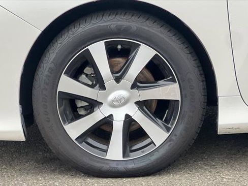 Certified 2018 Toyota Mirai image 31