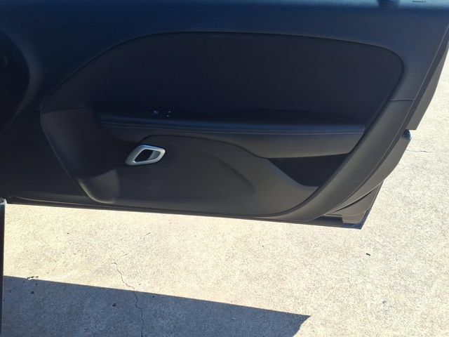 Used 2022 Dodge Challenger R/T RWD image 13